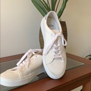 Men’s Royale Sneakers